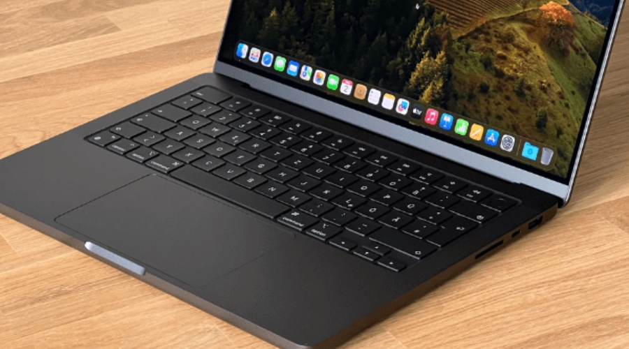 Bàn phím Magic Keyboard gõ êm, đèn nền tiện lợi