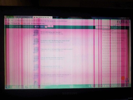 Lỗi VGA khiến màn hình máy tính laptop bị sọc dọc