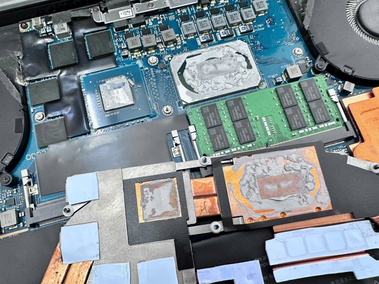 Dịch vụ vệ sinh bảo dưỡng, tra keo tản nhiệt laptop uy tín tại TPHCM – Laptop SGN