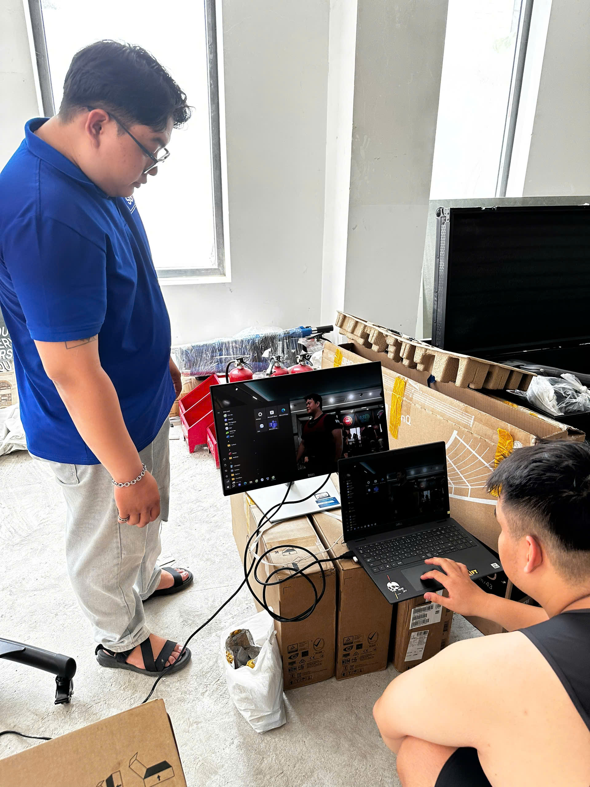 Cho thuê màn hình máy tính giá rẻ tại TPHCM