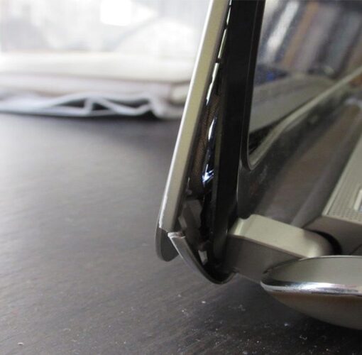 Cách kiểm tra màn hình laptop cũ: điểm chết, ám màu, sọc màn hình [2026]