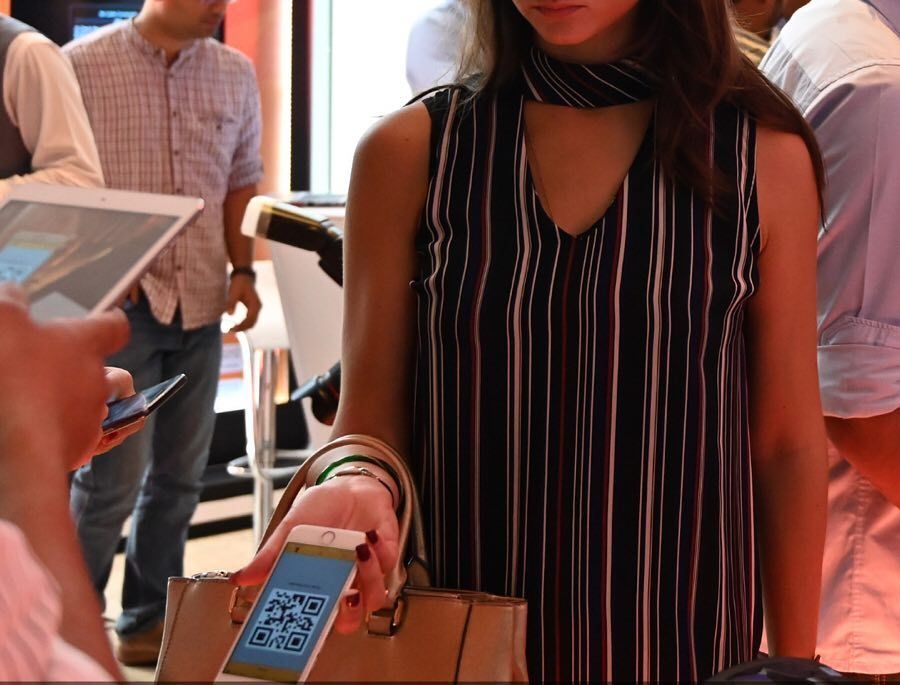 Cho thuê máy quét mã vạch check-in sự kiện giá rẻ tại TPHCM