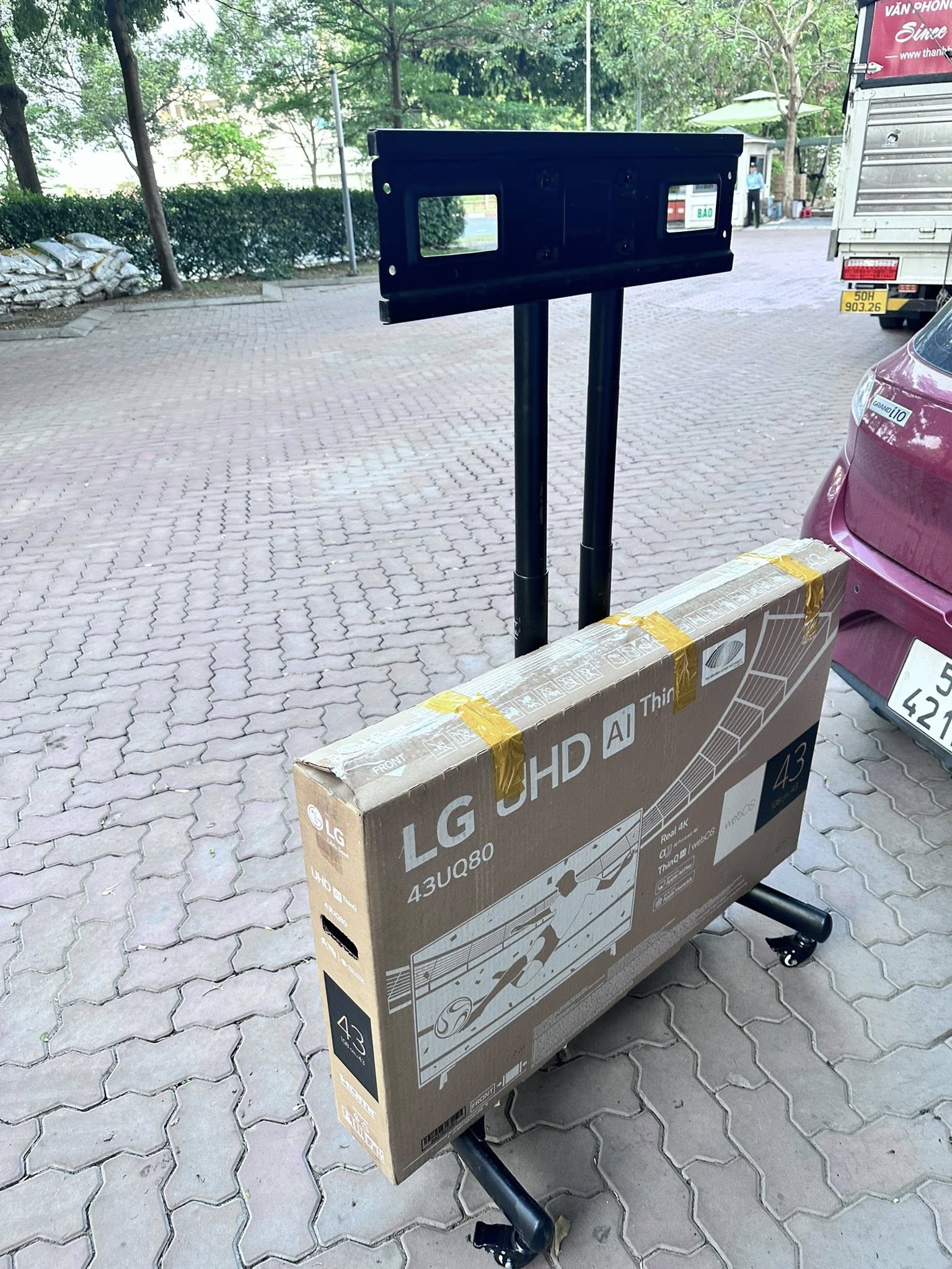 Dịch Vụ Cho Thuê Tivi Quận 9 Tại Laptop SGN: Uy Tín – Giá Rẻ – 4K Sắc Nét