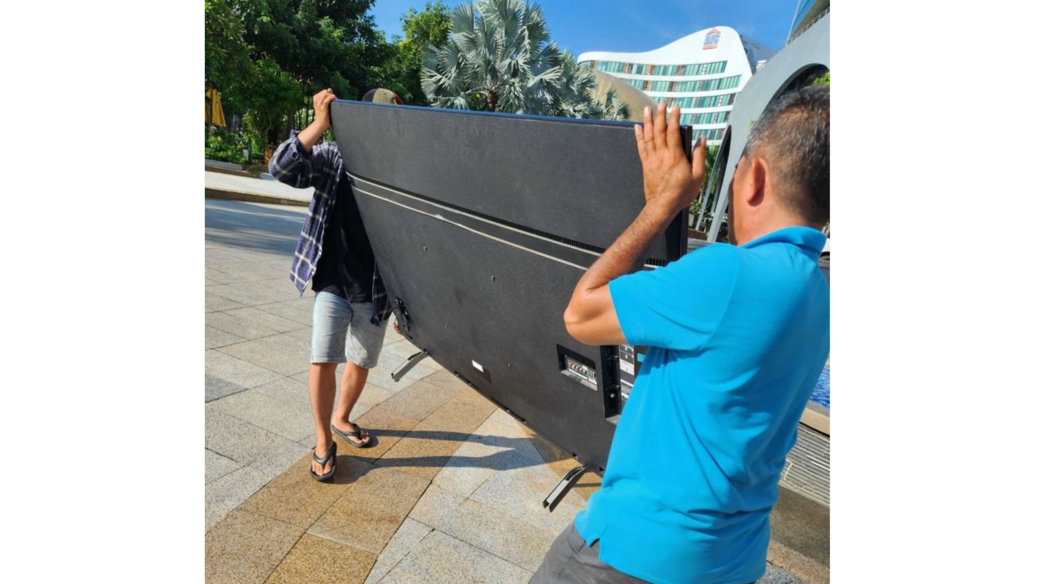 Dịch vụ cho thuê tivi sự kiện uy tín, chuyên nghiệp tại TPHCM