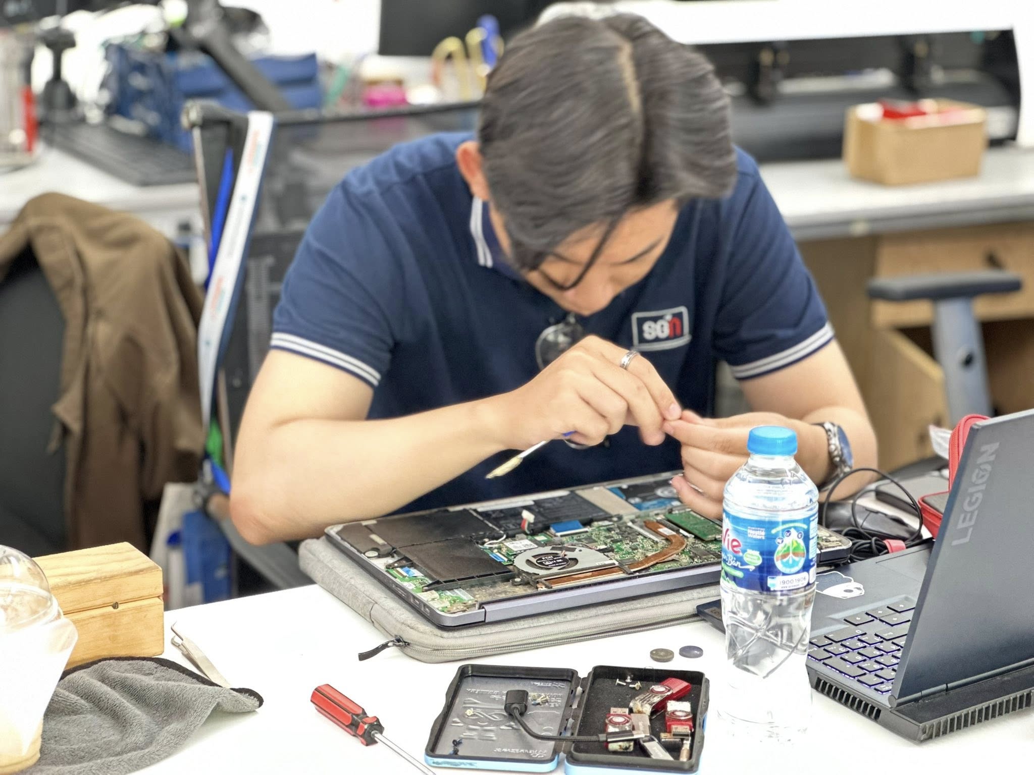 Dịch vụ sửa chữa laptop Phú Nhuận - Uy Tín, Lấy Liền, Giá Tốt tại Laptop SGN