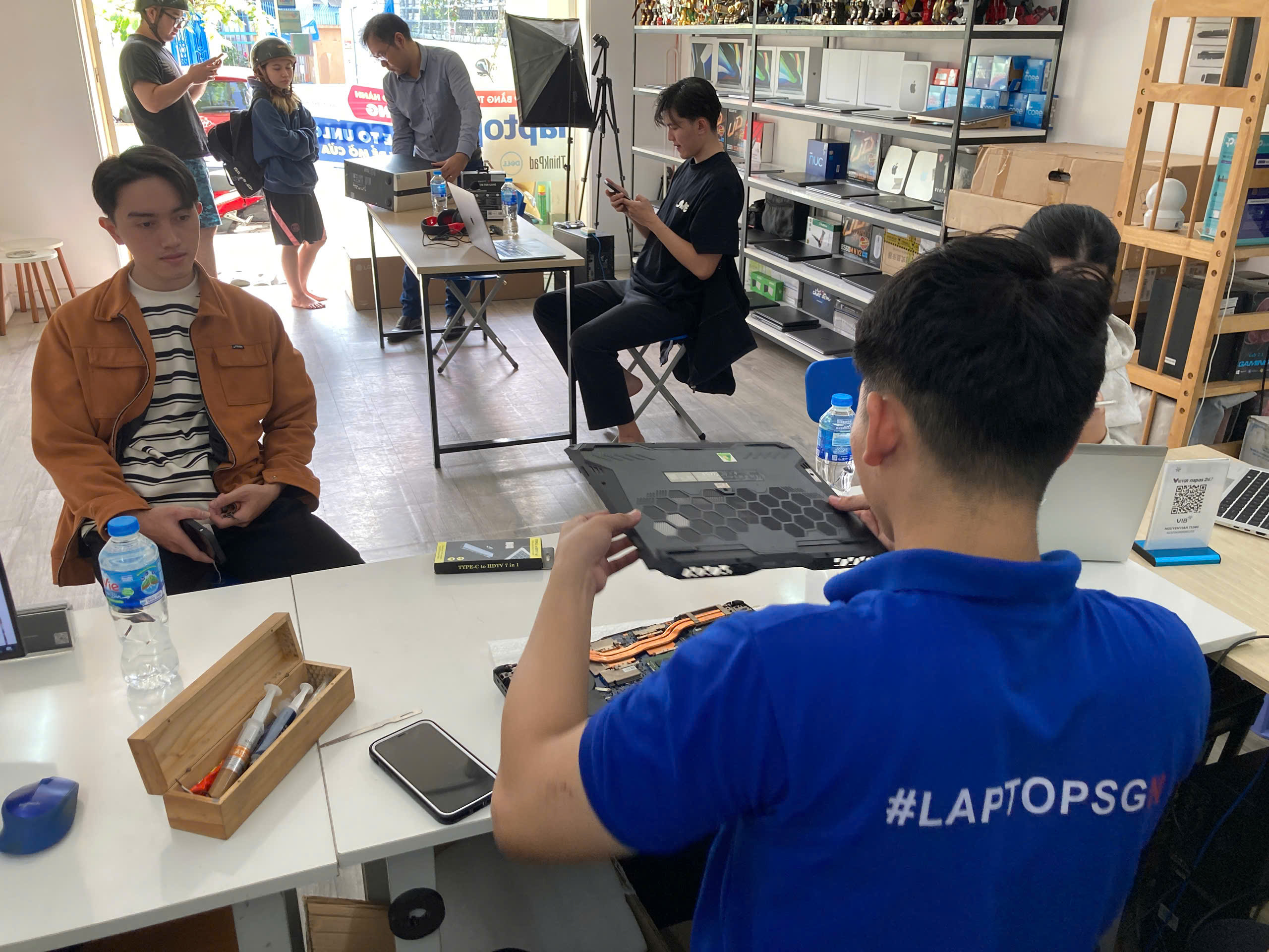 Kiểm tra nguyên nhân khiến laptop bị chậm trước khi quyết định nâng cấp hay đổi máy.