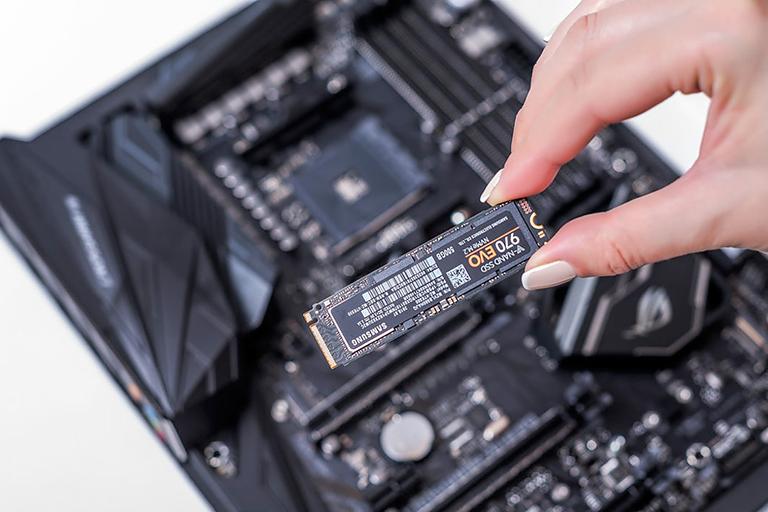 Cách sử dụng SSD hiệu quả giúp tối ưu tốc độ và tuổi thọ của ổ cứng