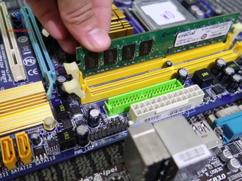 Màn Hình Laptop Bị Đen Nhưng Máy Vẫn Chạy: Nguyên Nhân Và Cách Khắc Phục Triệt Để